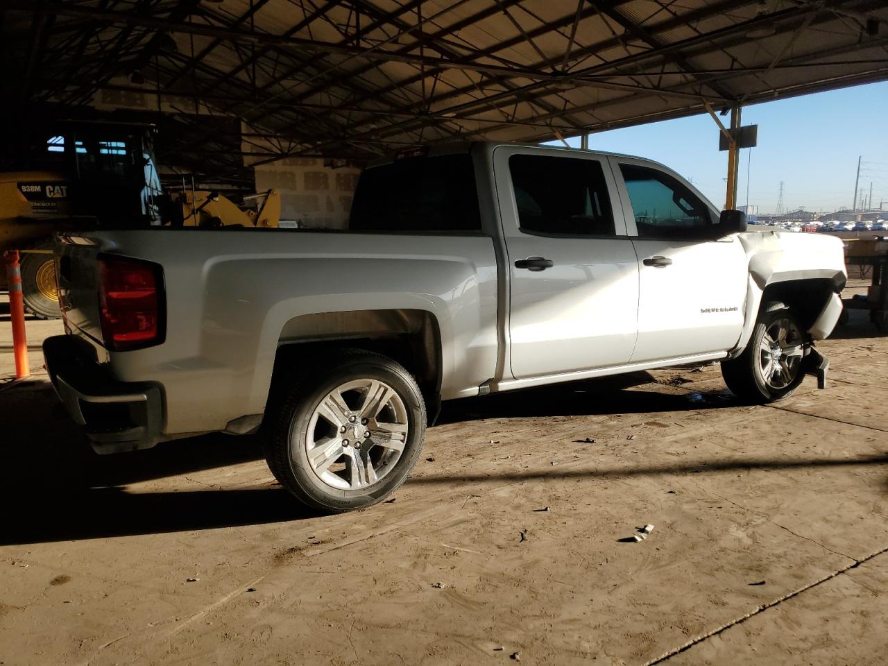 2018 Chevrolet Silverado - Image 3