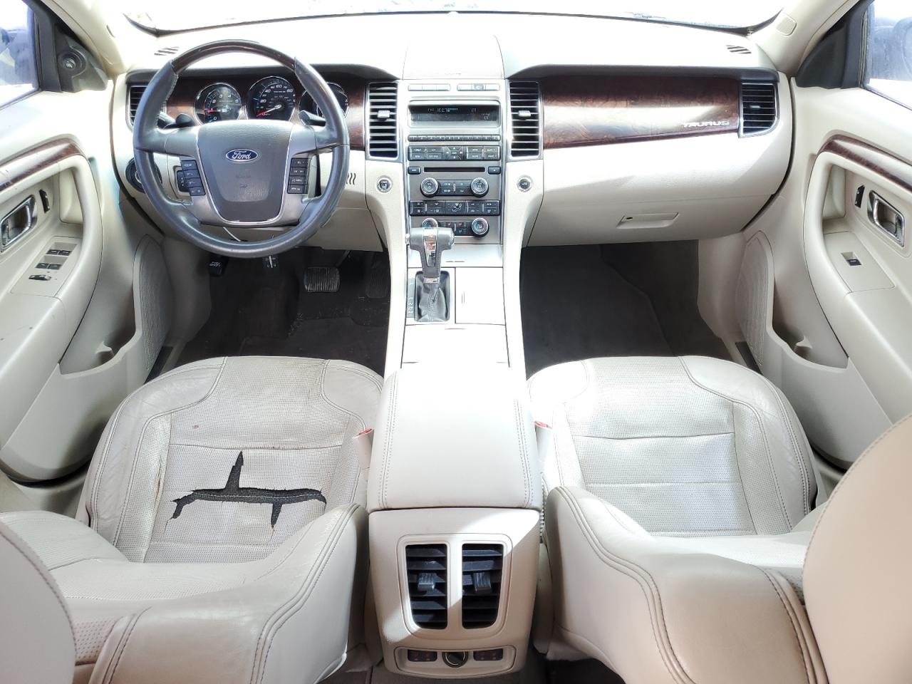 2011 Ford Taurus - Image 8