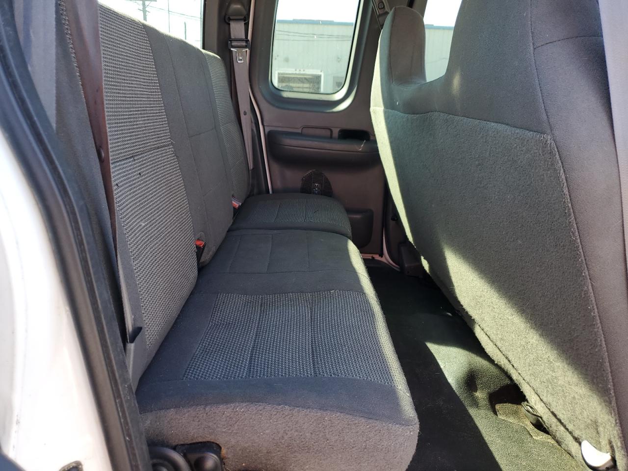 2003 Ford F-150 - Image 10