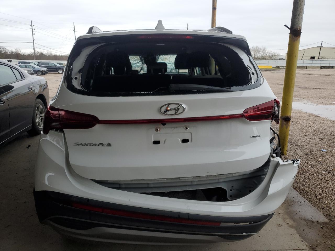 2023 Hyundai Santa Fe - Image 6