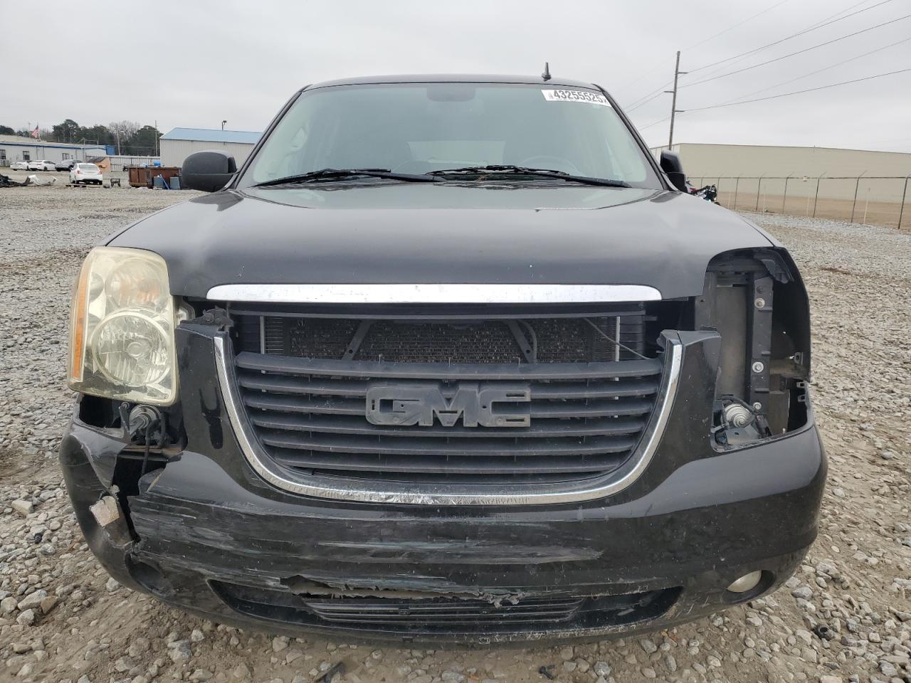 2011 GMC Yukon - Image 5