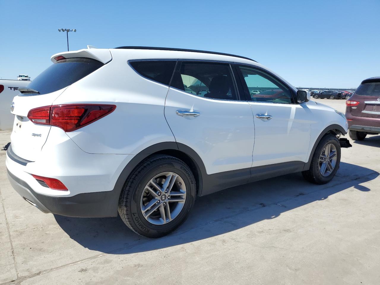 2017 Hyundai Santa Fe - Image 3