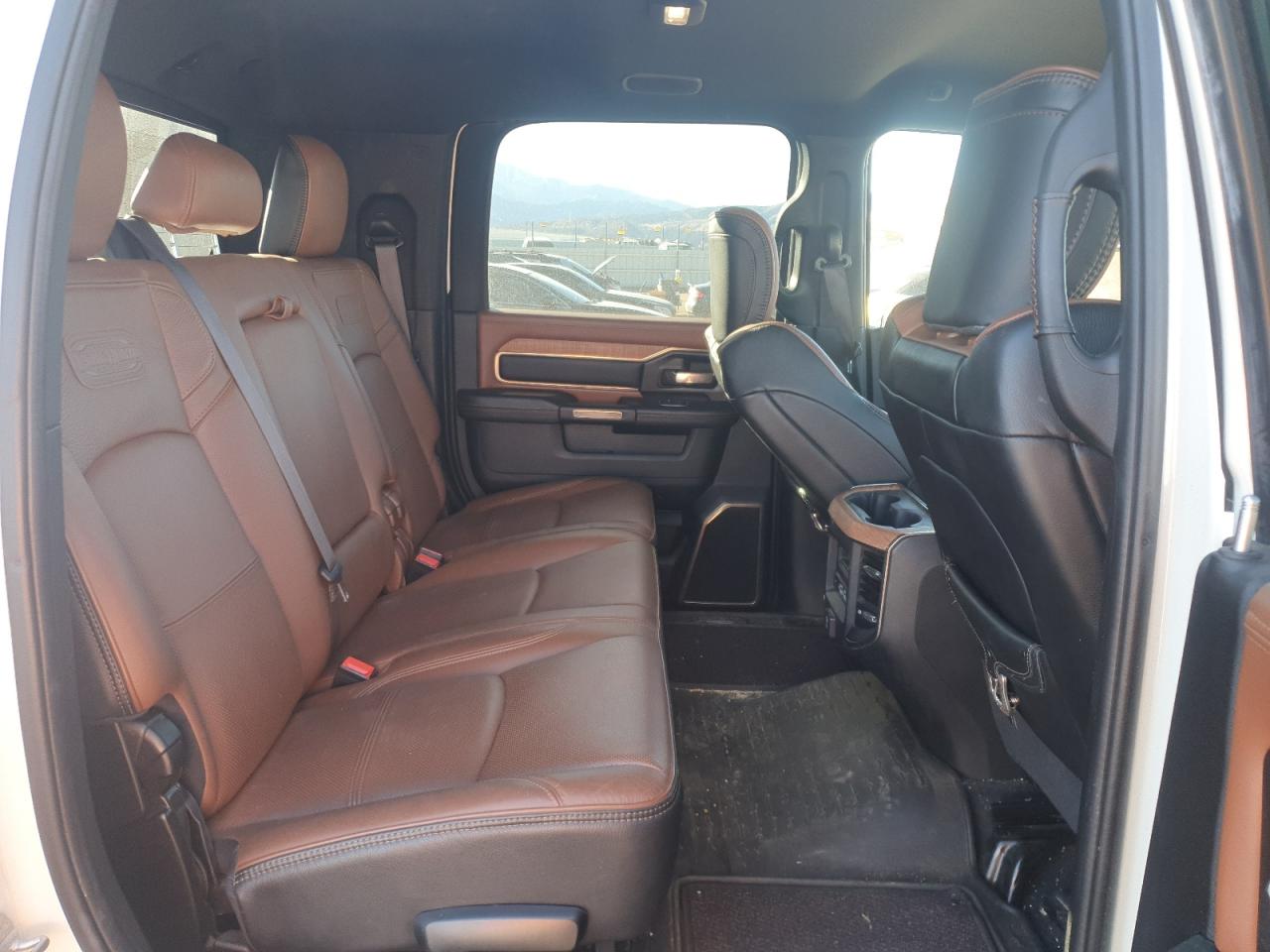 2020 RAM 2500 - Image 10