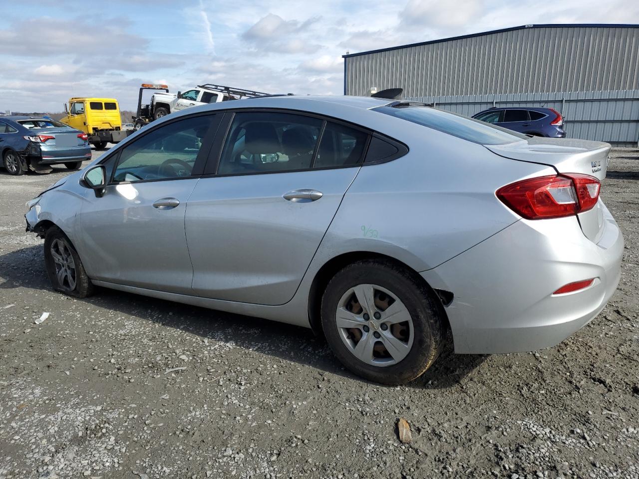 1G1BC5SM5H7281057 CHEVROLET CRUZE 2017