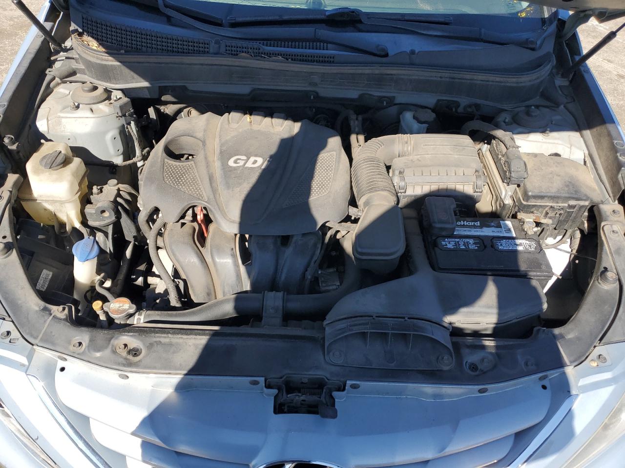2012 Hyundai Sonata - Image 11