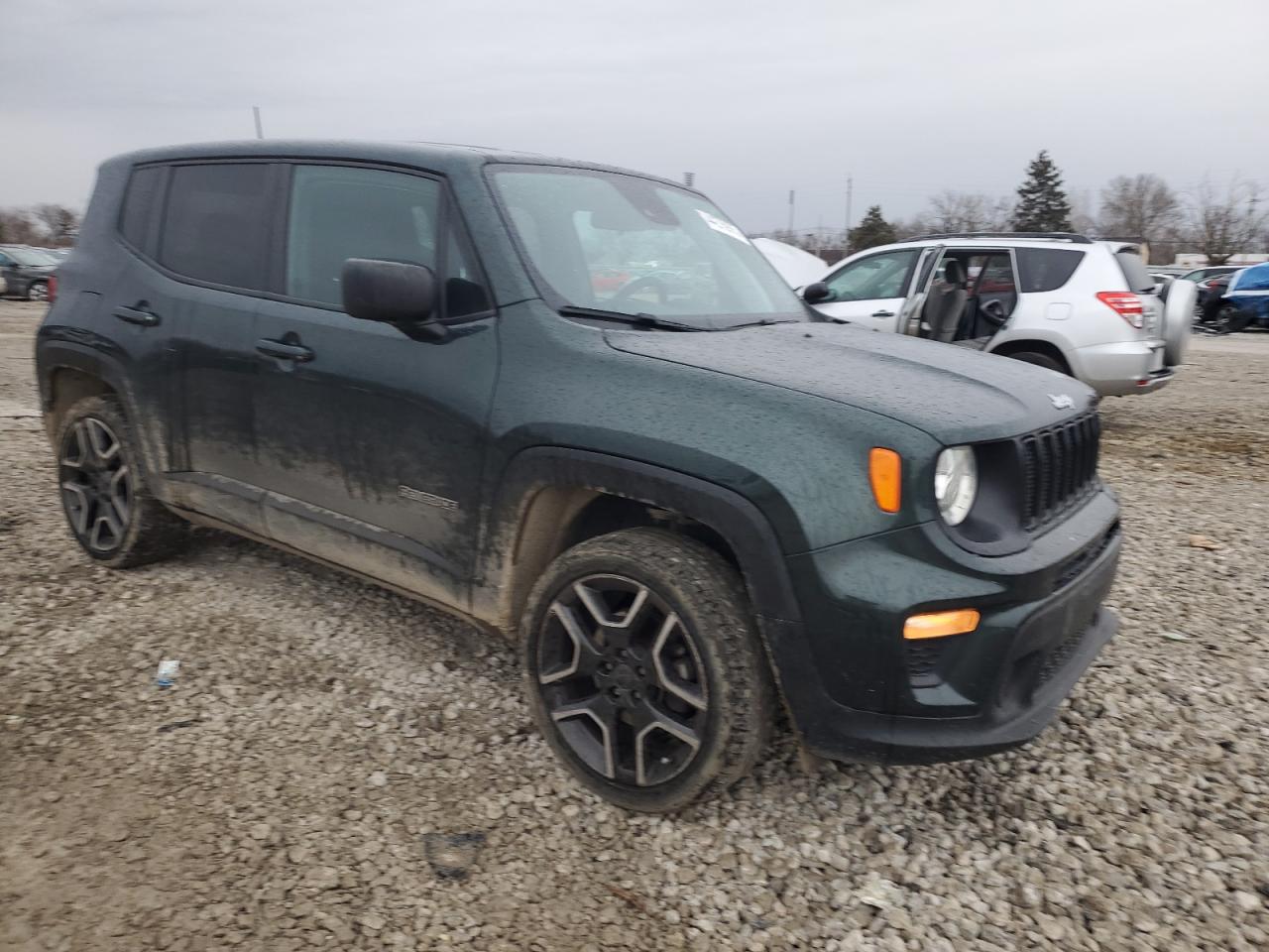 2021 Jeep Renegade - Image 4