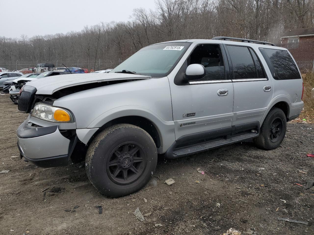 1999 Lincoln Navigator - Image 1