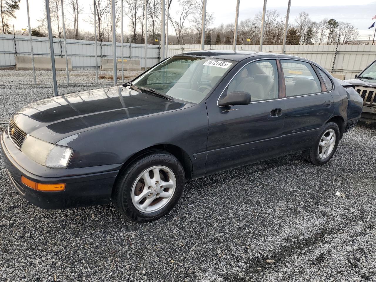 1996 Toyota Avalon - Image 1