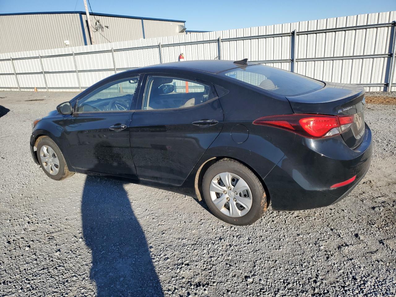 2016 Hyundai Elantra - Image 2