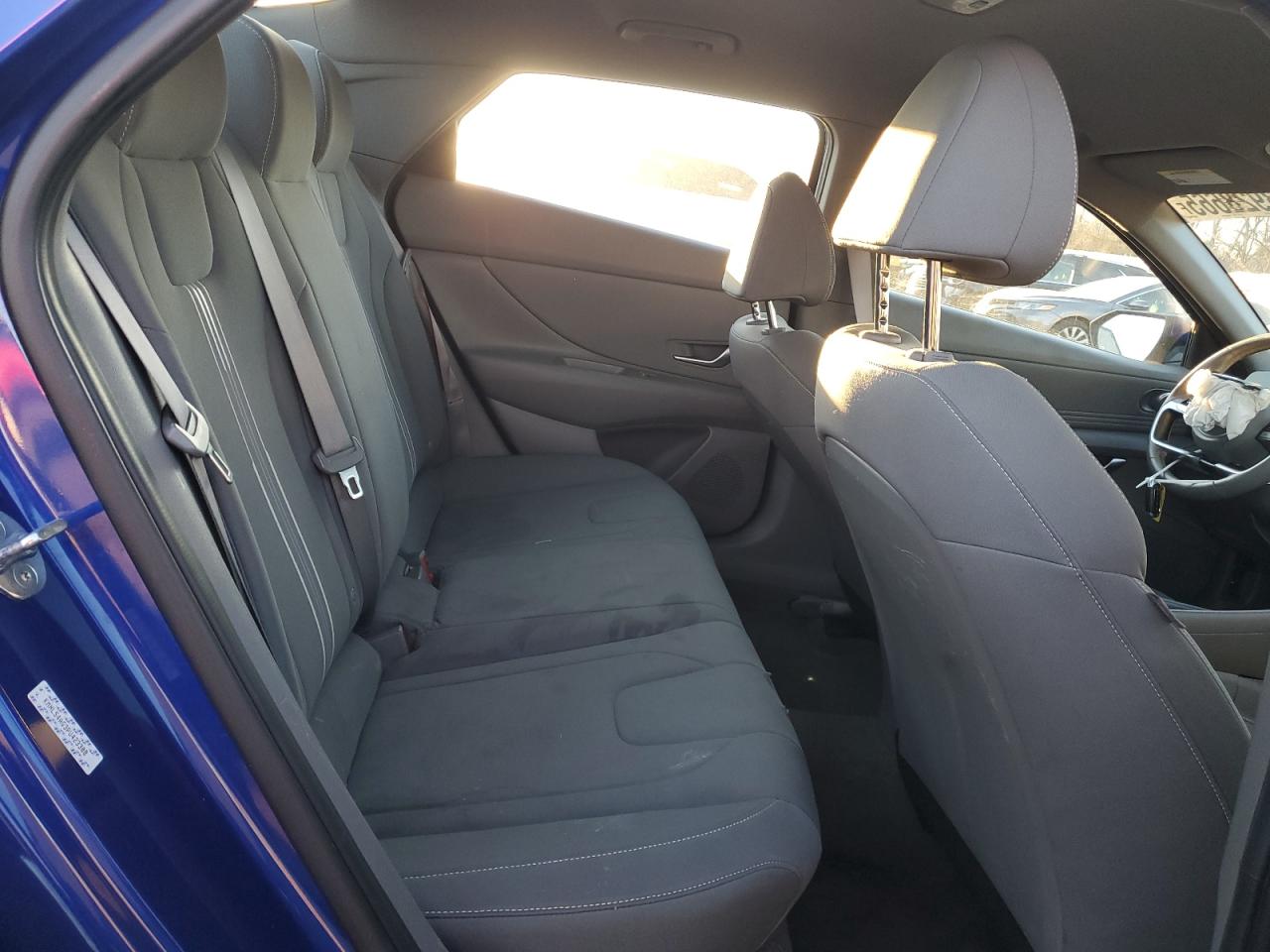 2023 Hyundai Elantra - Image 10