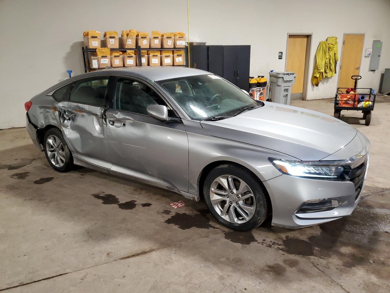 1HGCV1F17JA233620 HONDA ACCORD 2018