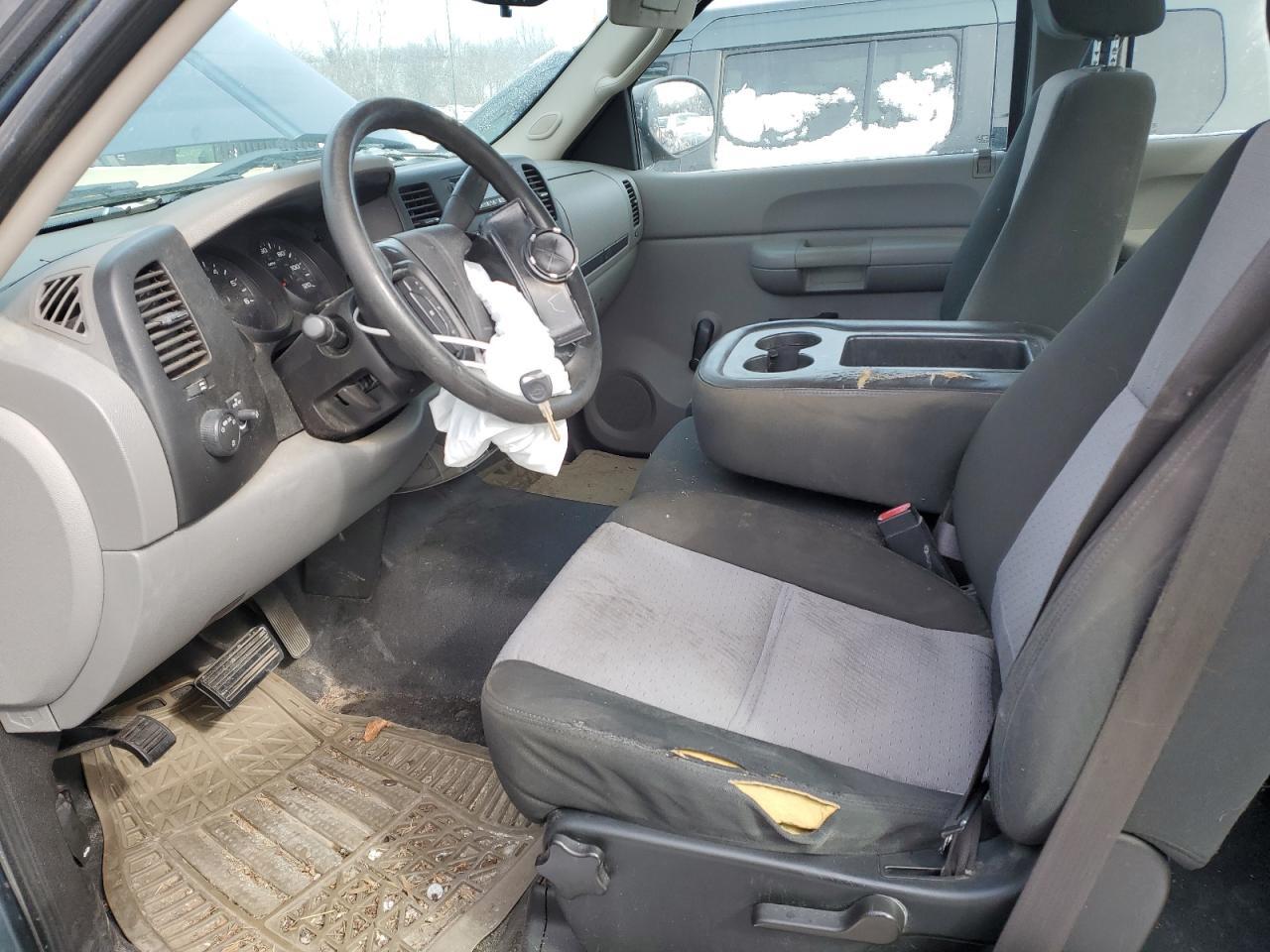 2009 Chevrolet Silverado - Image 7