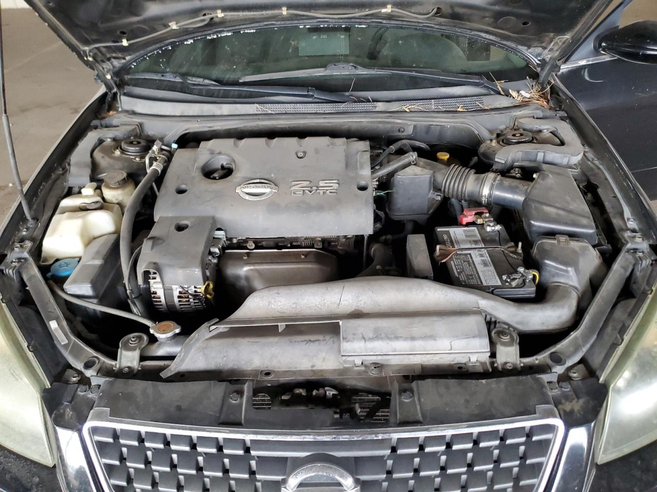 2005 Nissan Altima - Image 11