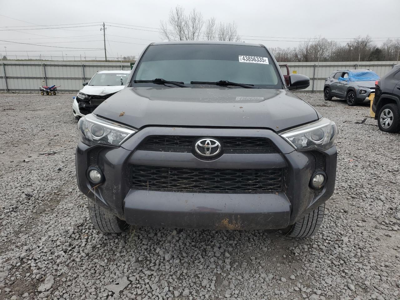 2015 Toyota 4Runner - Image 5
