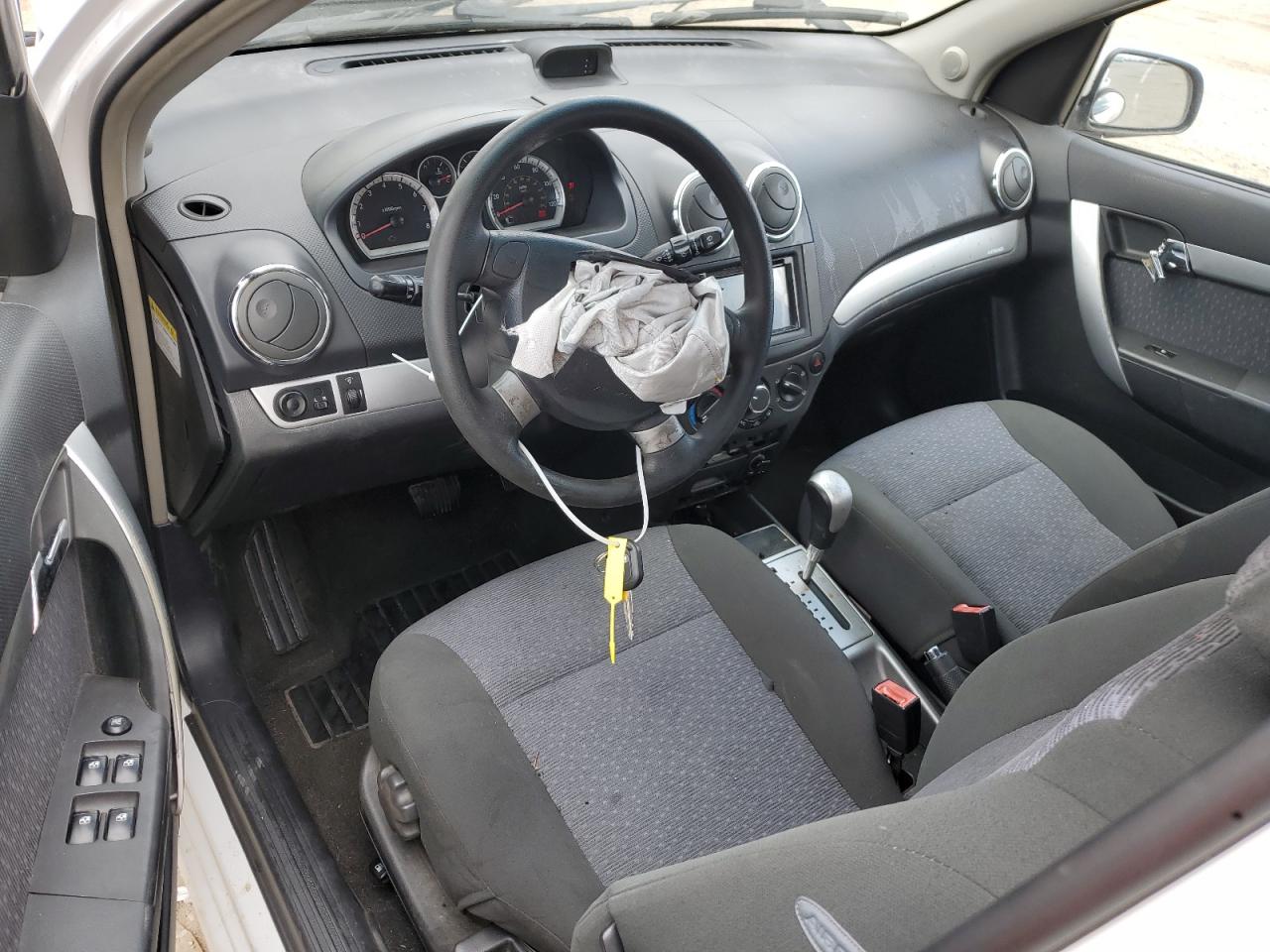2010 Chevrolet Aveo - Image 8