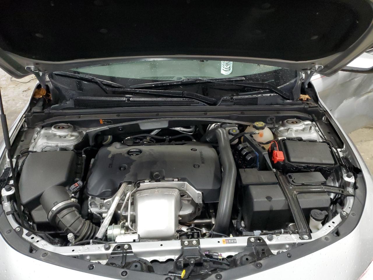 2018 Chevrolet Malibu - Image 11