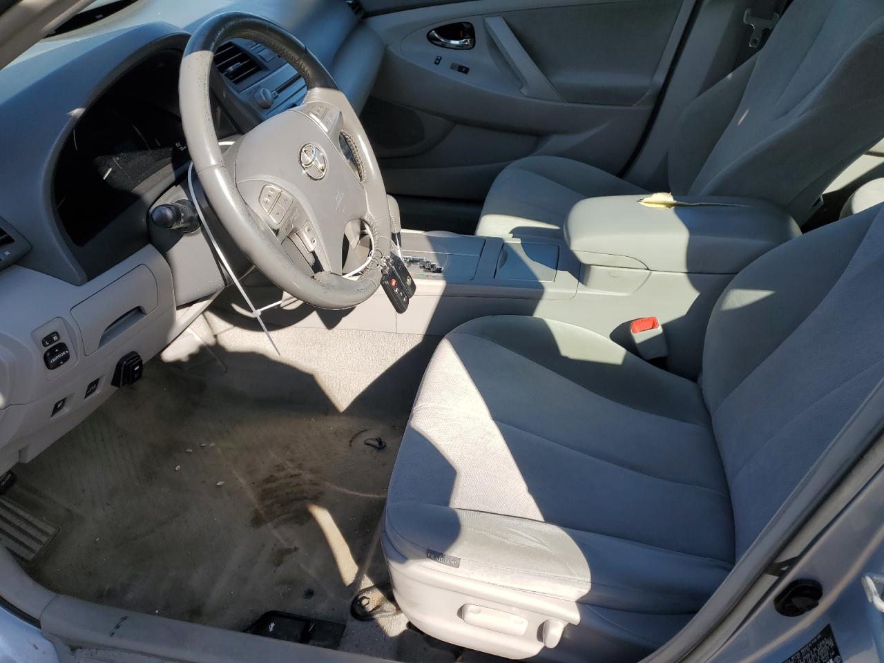 2011 Toyota Camry - Image 7
