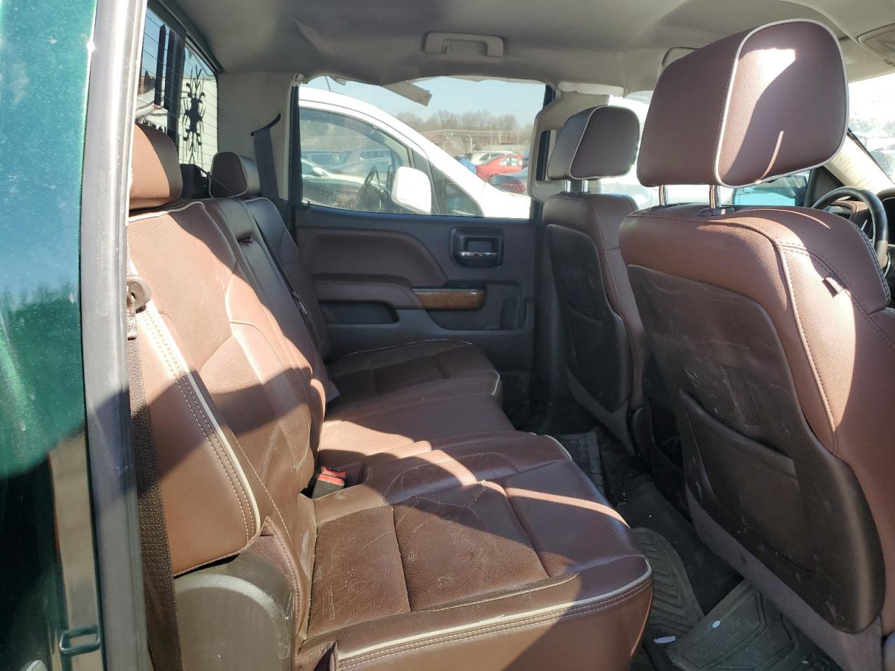 2015 Chevrolet Silverado - Image 11