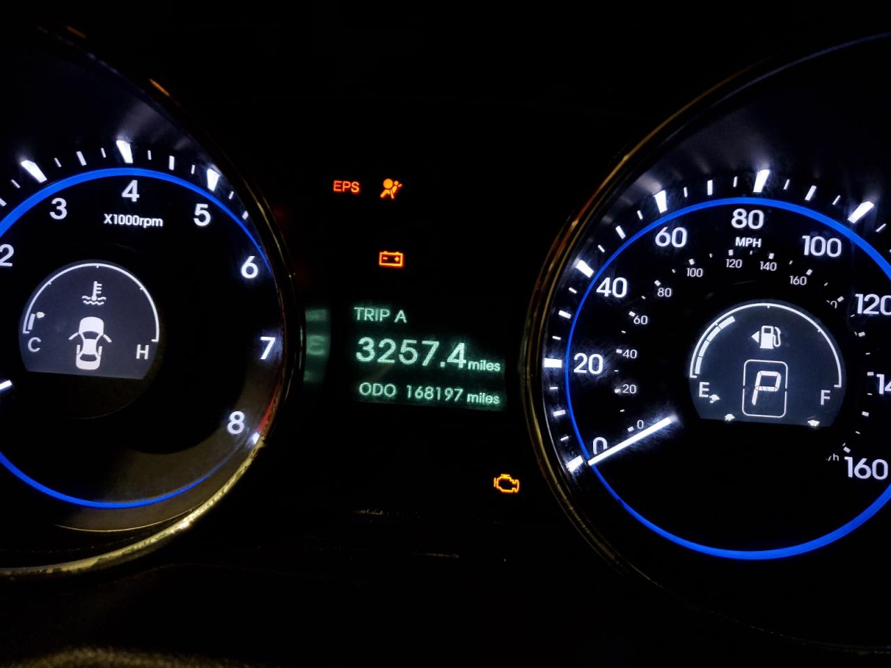 2011 Hyundai Sonata - Image 9