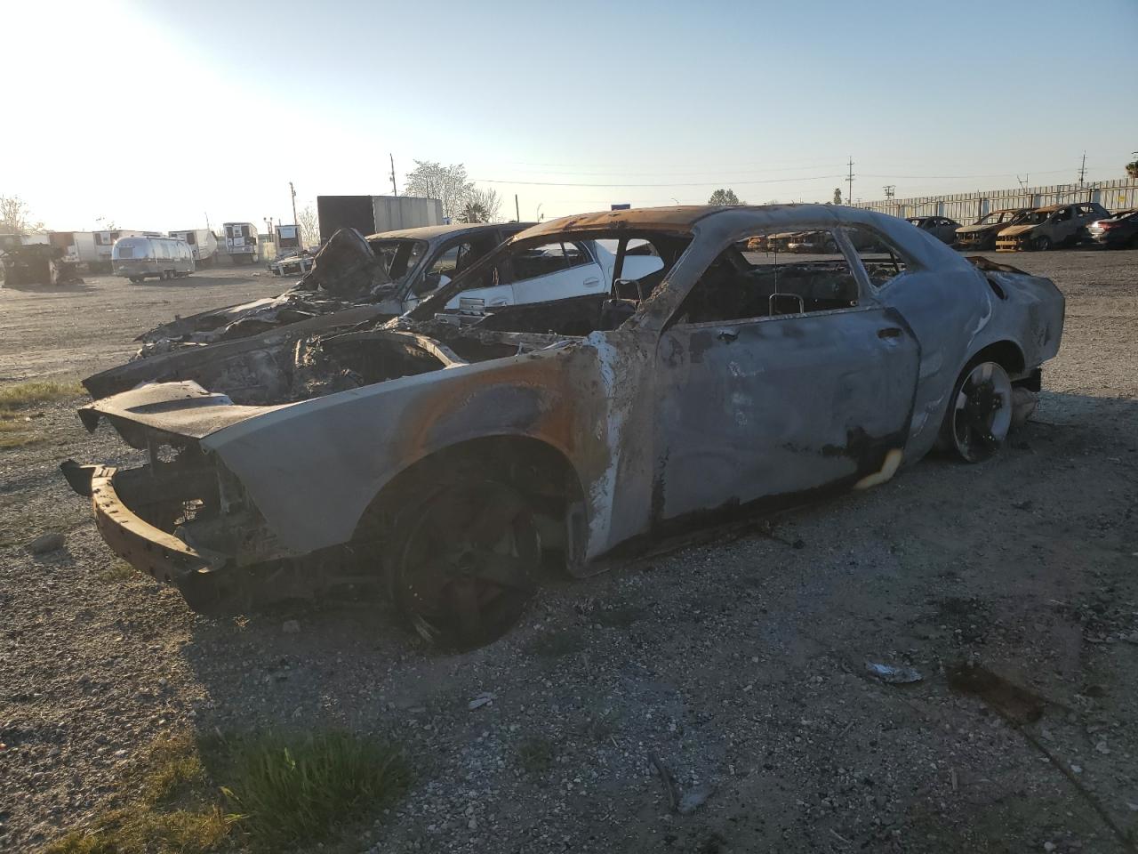 2012 Dodge Challenger Sxt for Sale in Bakersfield, CA - Burn