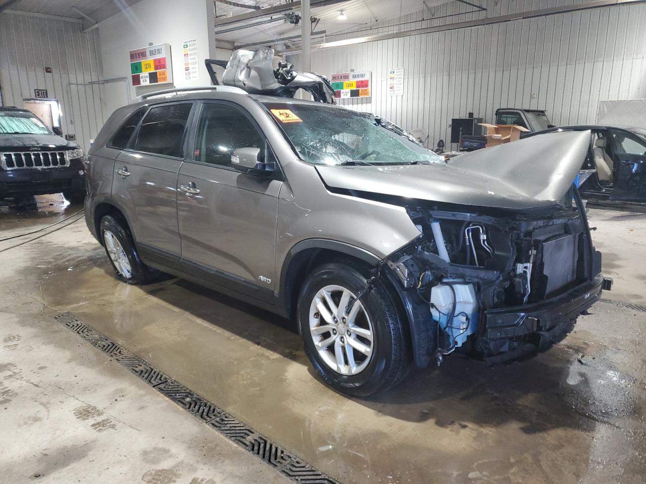 2014 Kia Sorento - Image 4