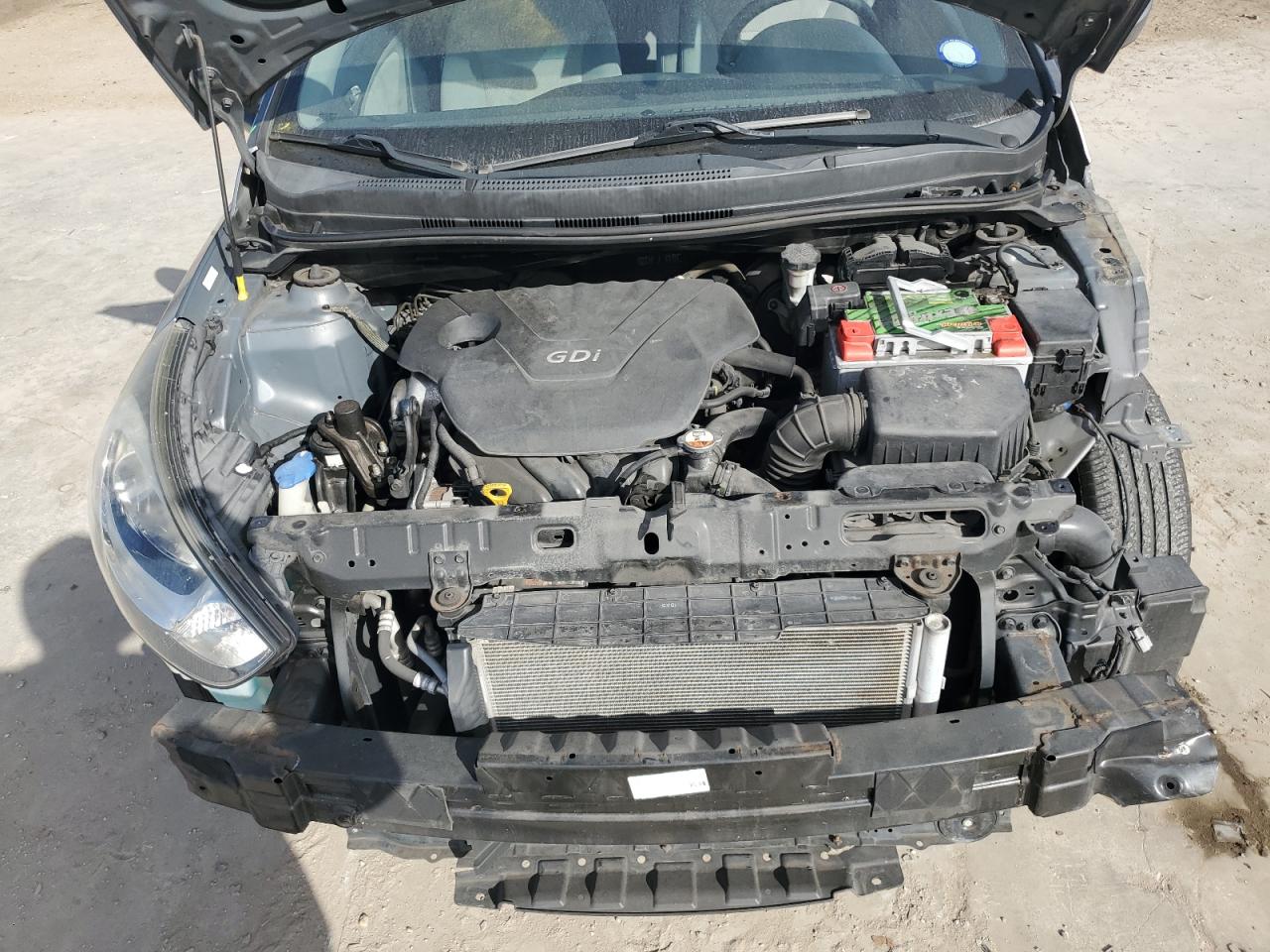 2013 Hyundai Accent - Image 11