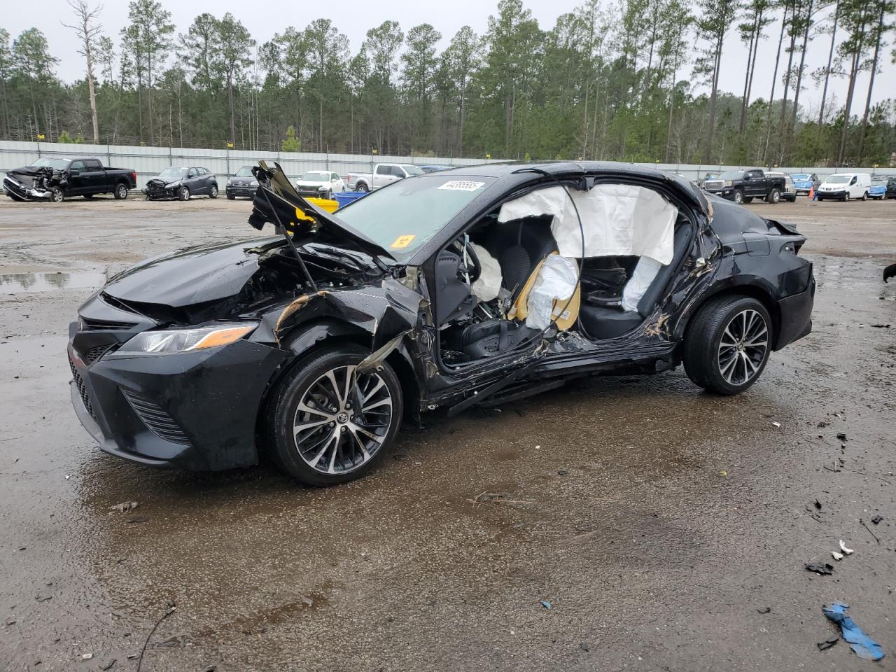 2020 Toyota Camry Se for Sale in Harleyville, SC - Side