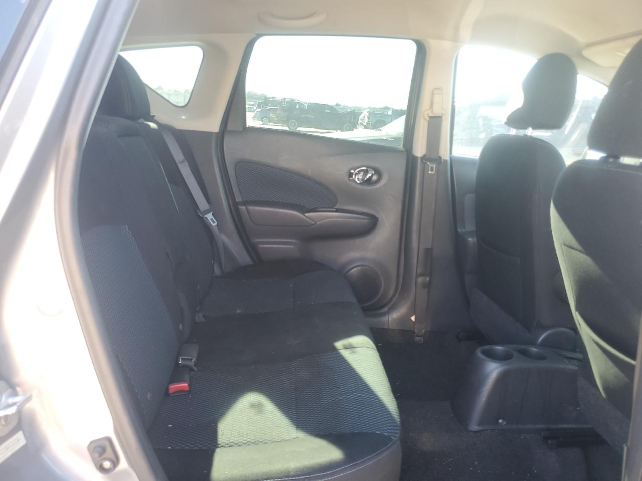 2014 Nissan Versa - Image 11