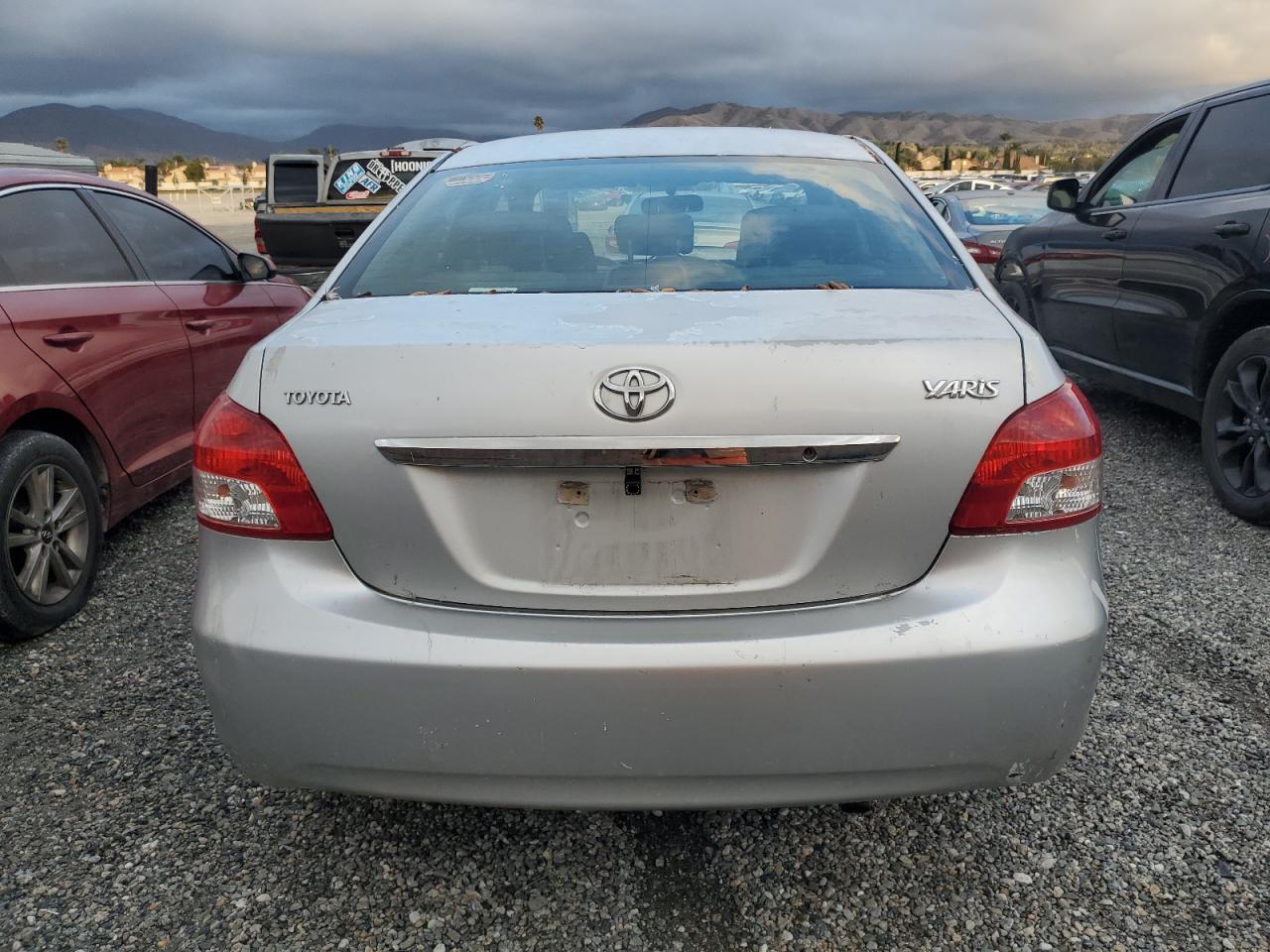 2009 Toyota Yaris - Image 6