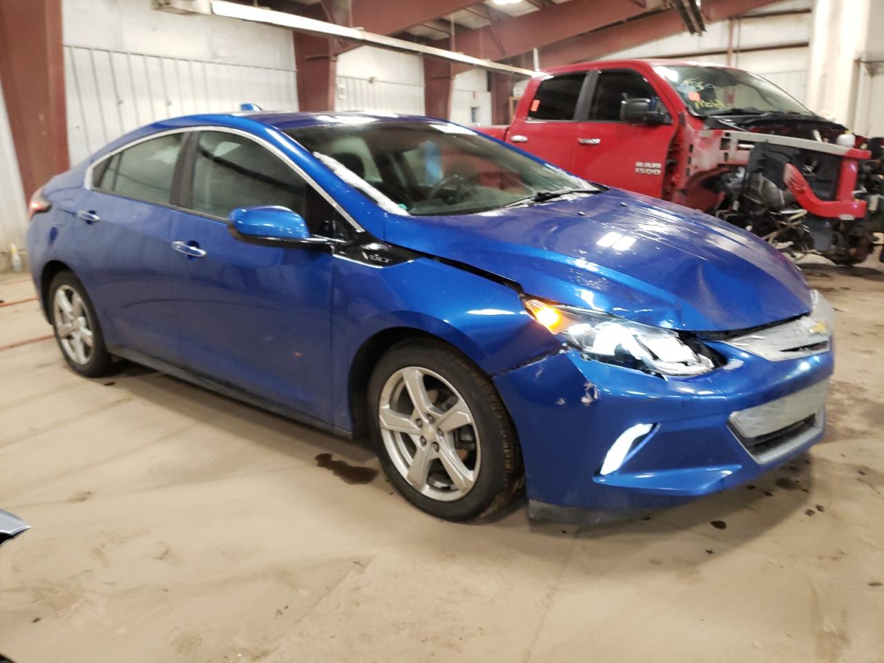 2017 Chevrolet Volt - Image 4