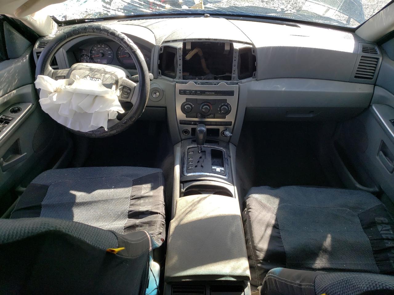 2005 Jeep Grand Cherokee Laredo VIN: 1J4HR48N45C630281 Lot: 65947715