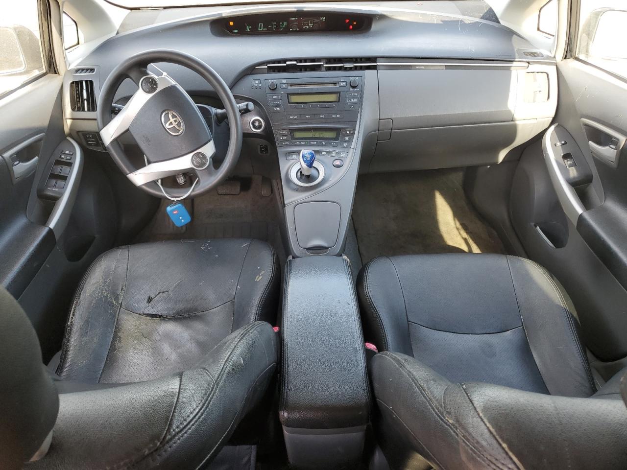 2010 Toyota Prius - Image 8