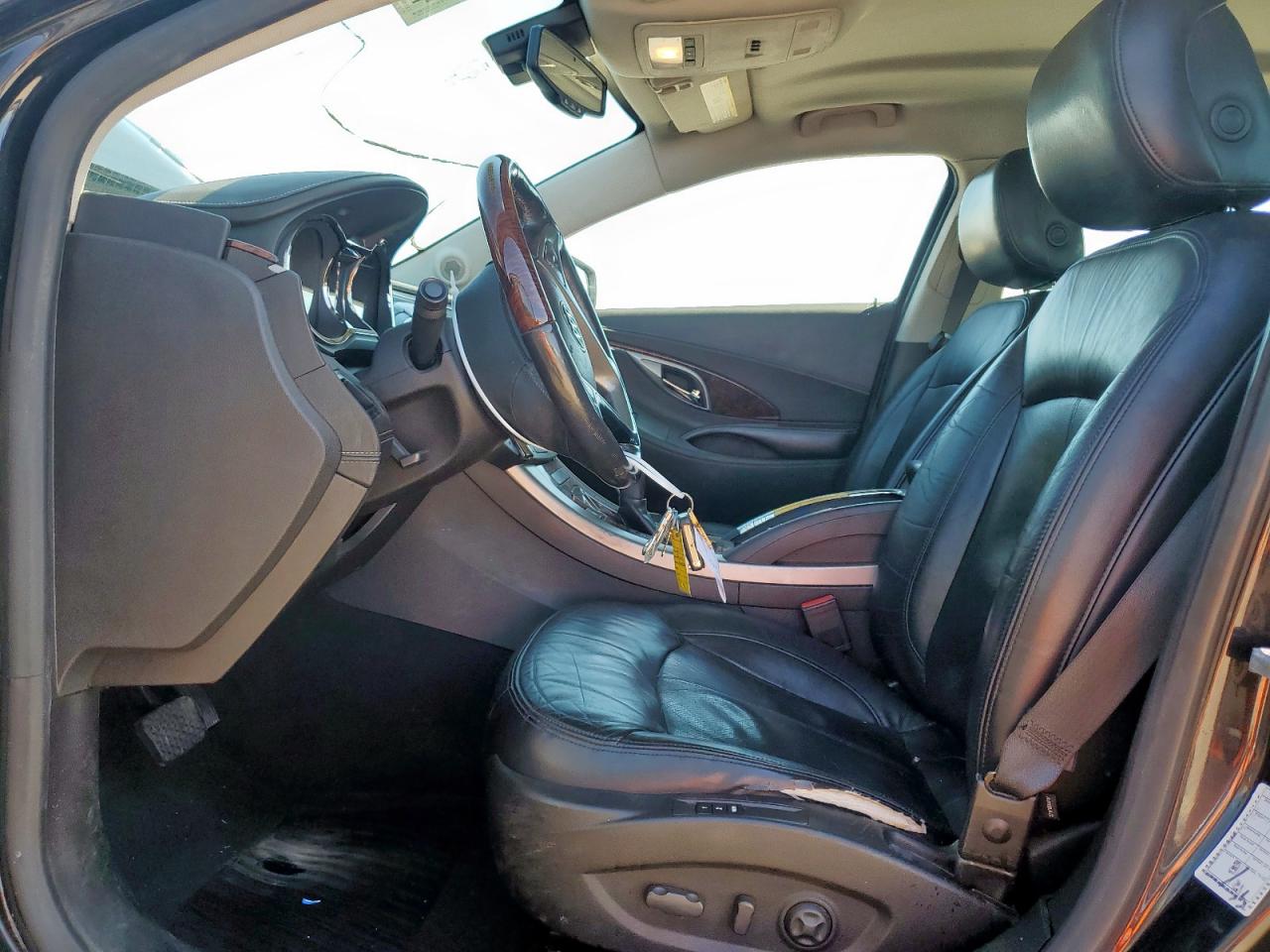 2011 Buick LaCrosse - Image 7