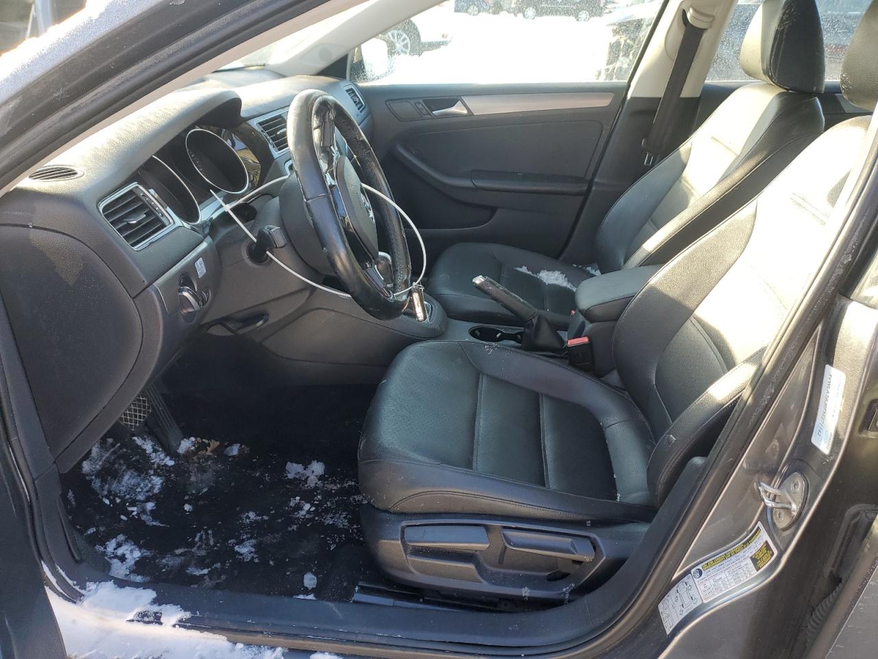 2015 Volkswagen Jetta - Image 7