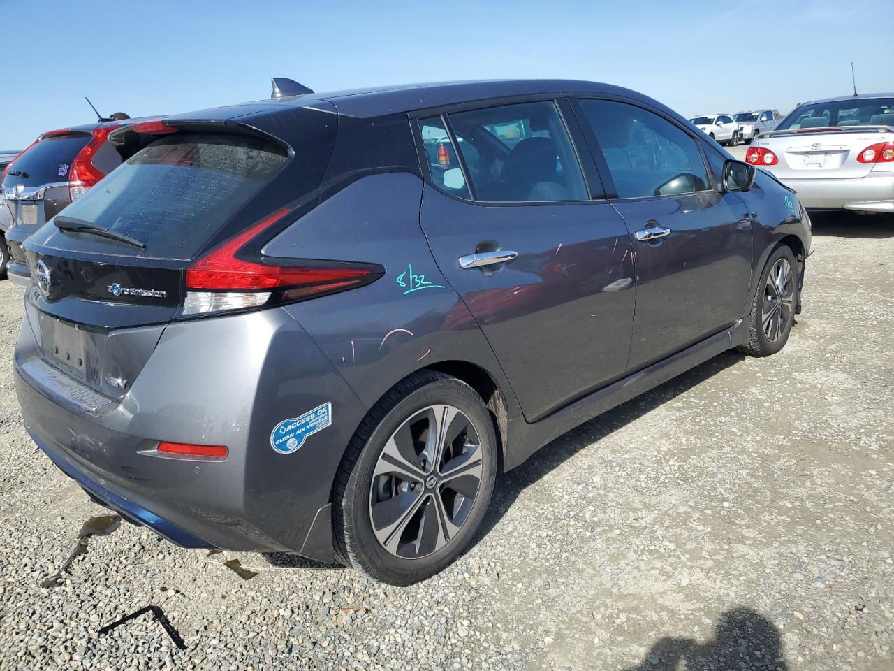 1N4AZ1CP1LC303256 NISSAN LEAF 2020