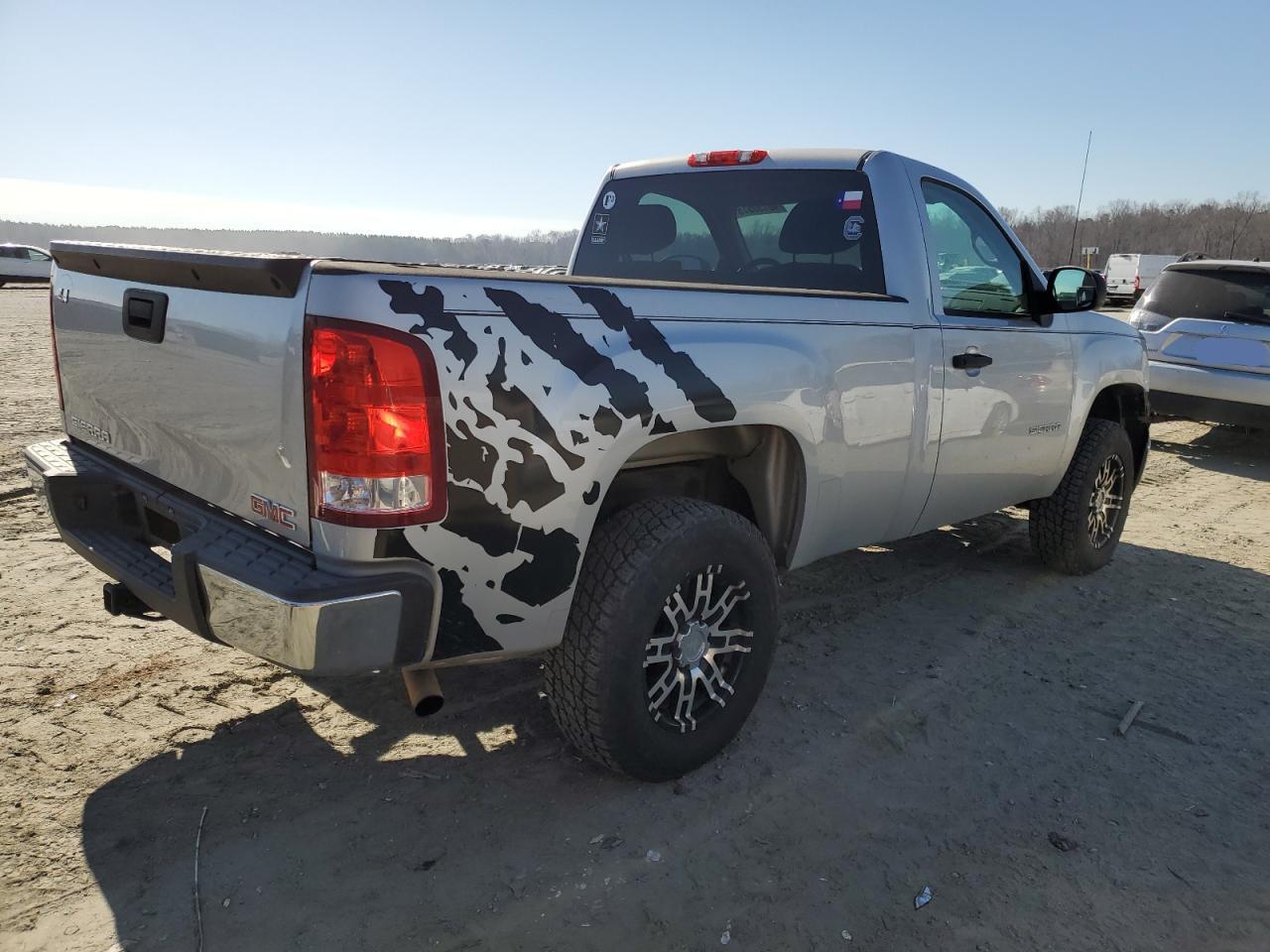 2012 GMC Sierra - Image 3