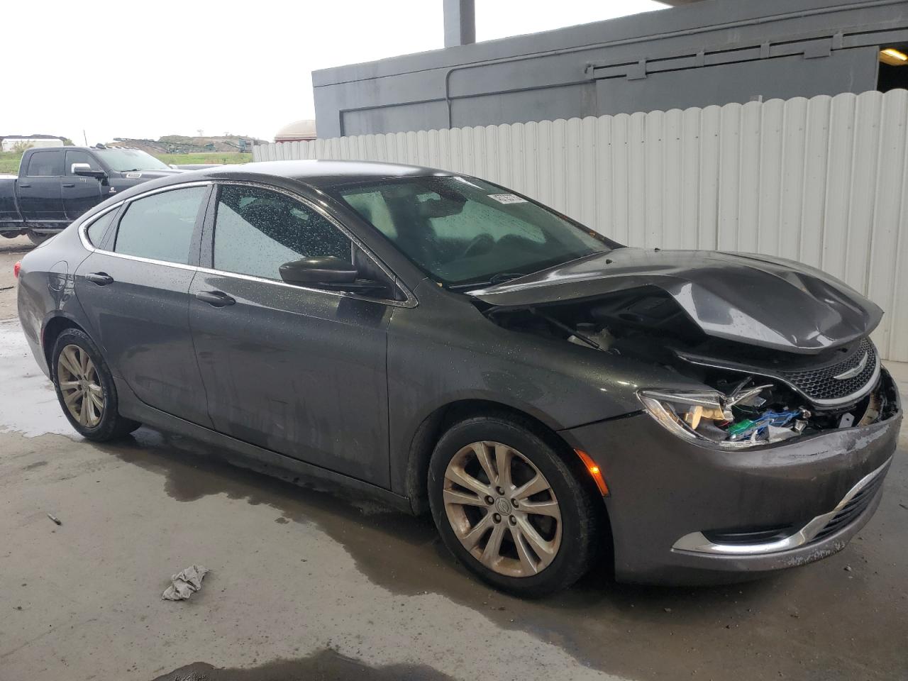 2016 Chrysler 200 - Image 4