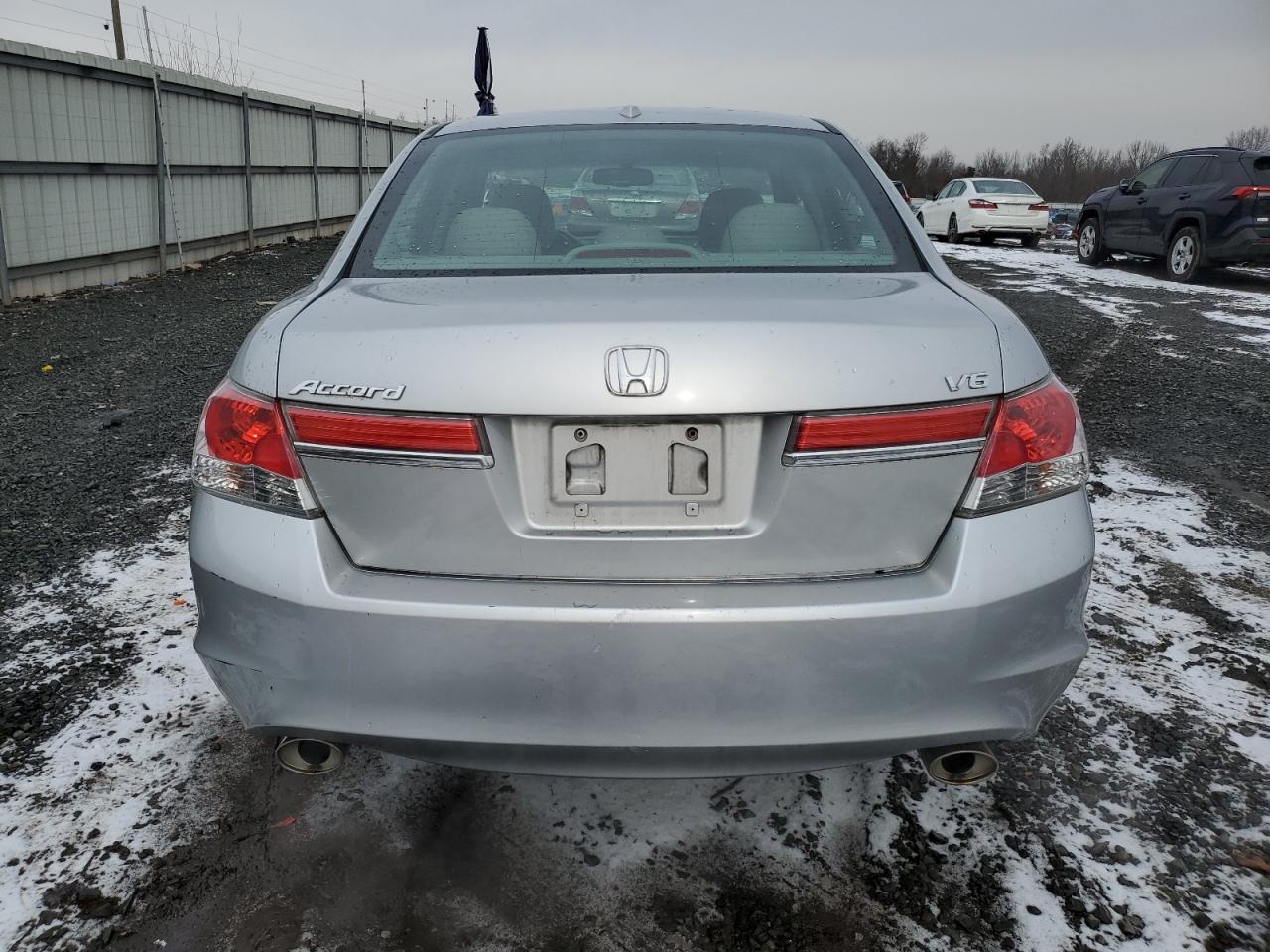 2012 Honda Accord - Image 6