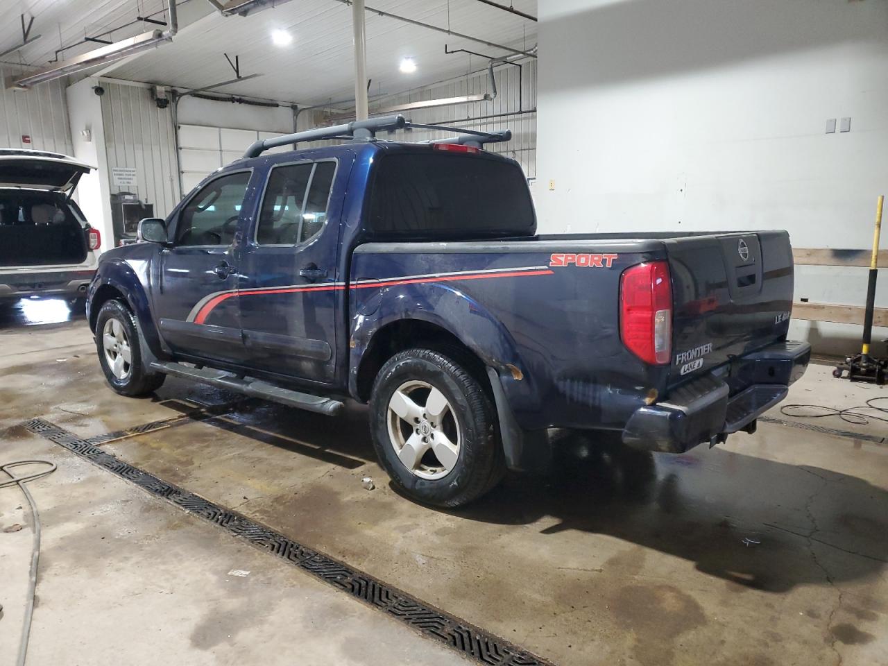 2008 Nissan Navara (Frontier) - Image 2