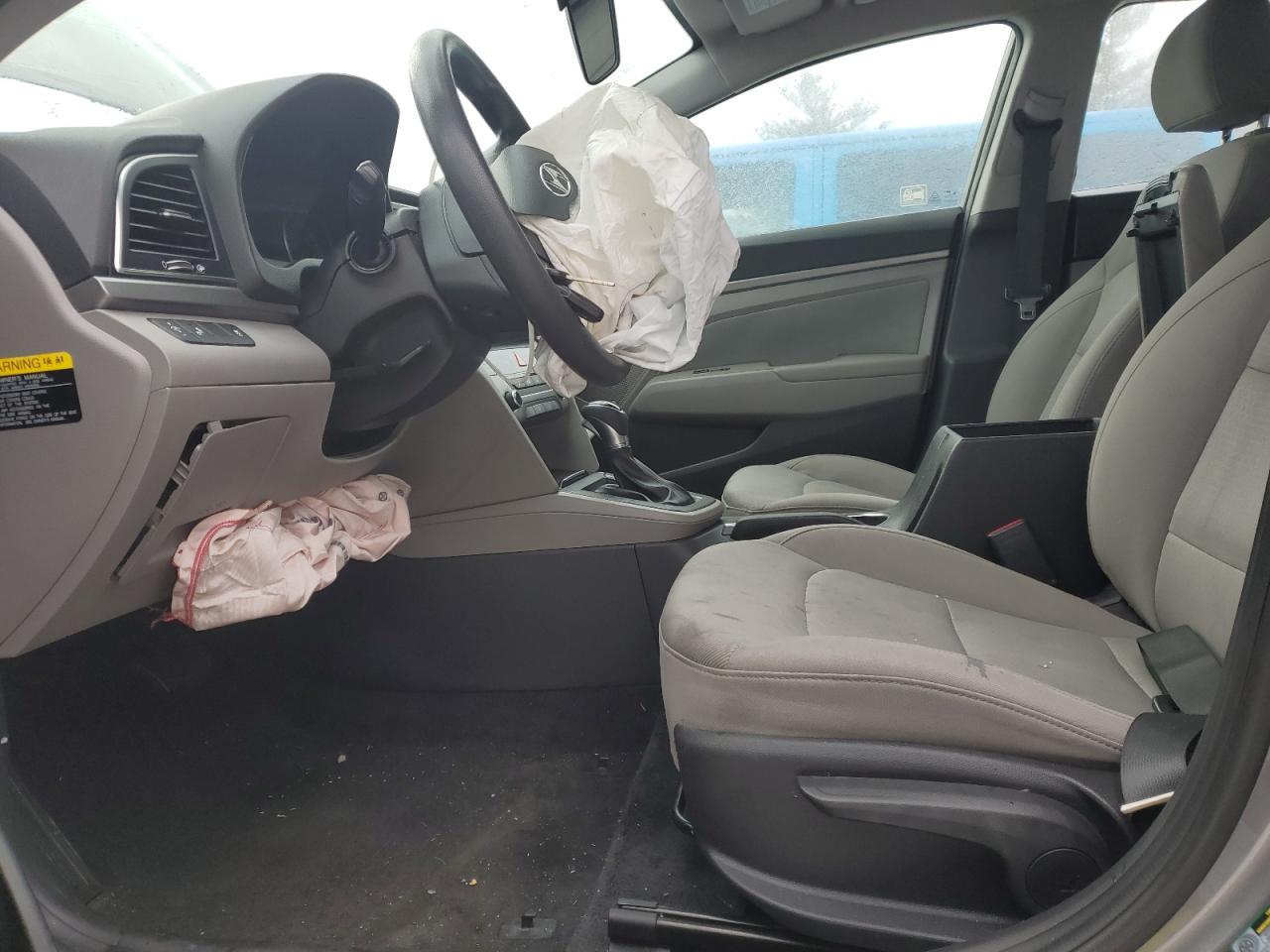 2018 Hyundai Elantra - Image 7