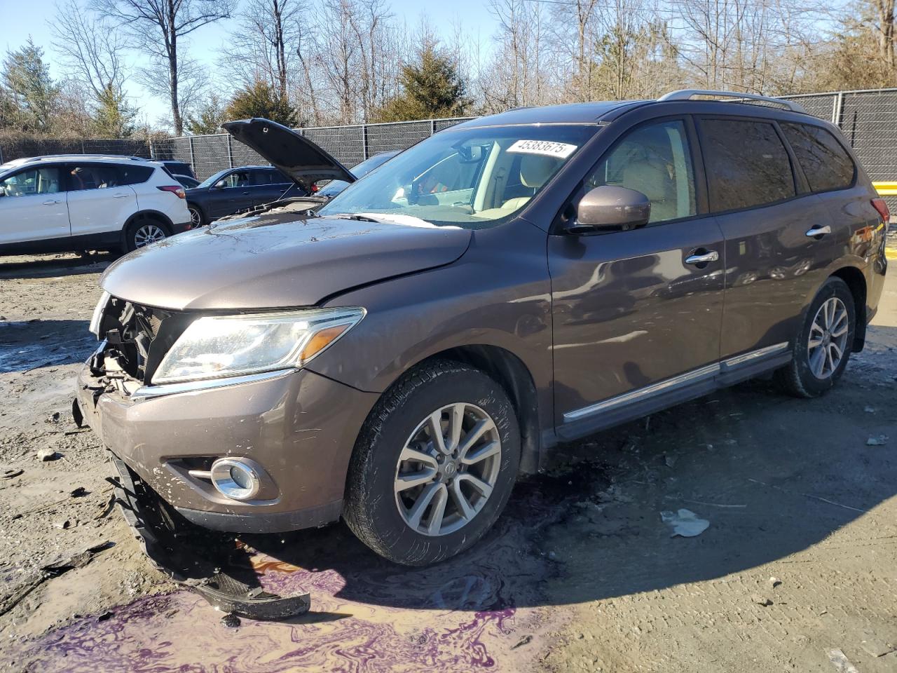 2015 Nissan Pathfinder - Image 1