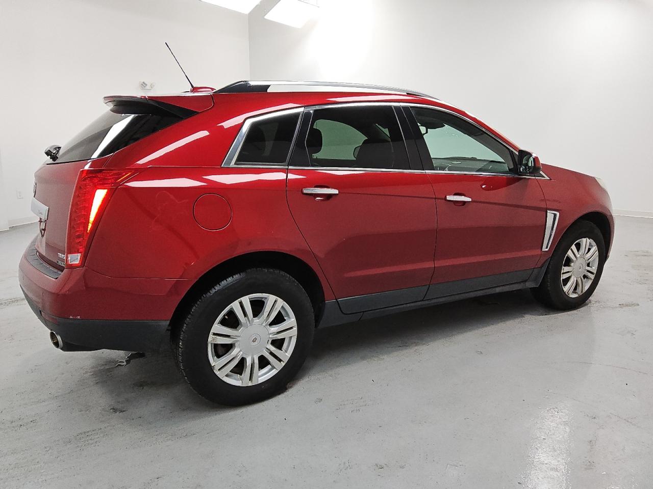 2016 Cadillac SRX - Image 3