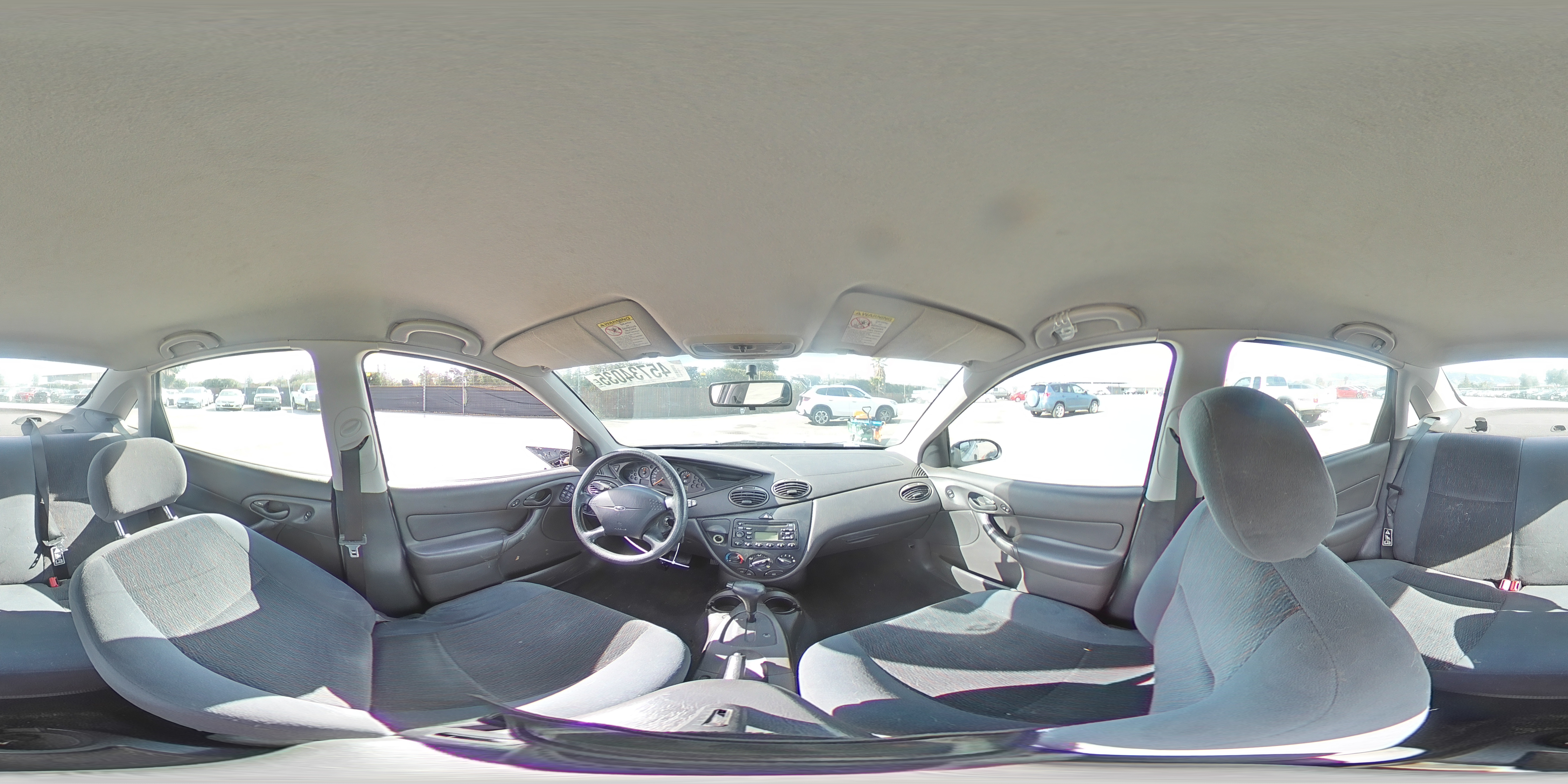 2001 Ford Focus - Image 12