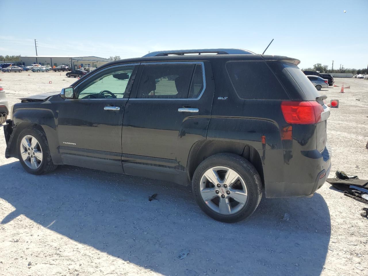 2015 GMC Terrain - Image 2
