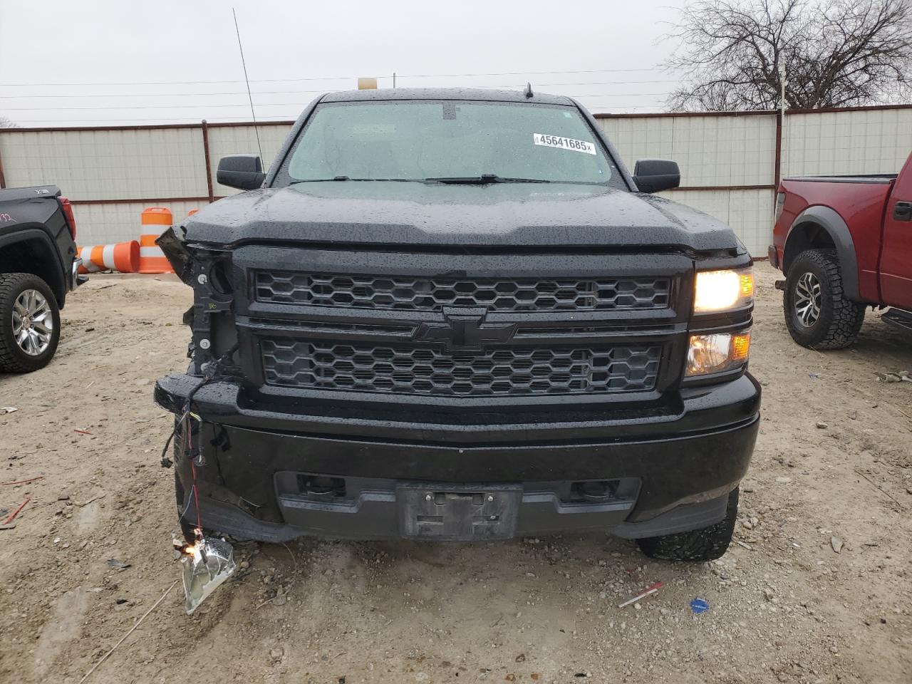 2014 Chevrolet Silverado - Image 5