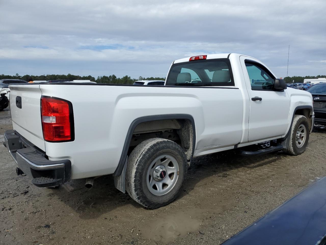 2017 GMC Sierra - Image 3
