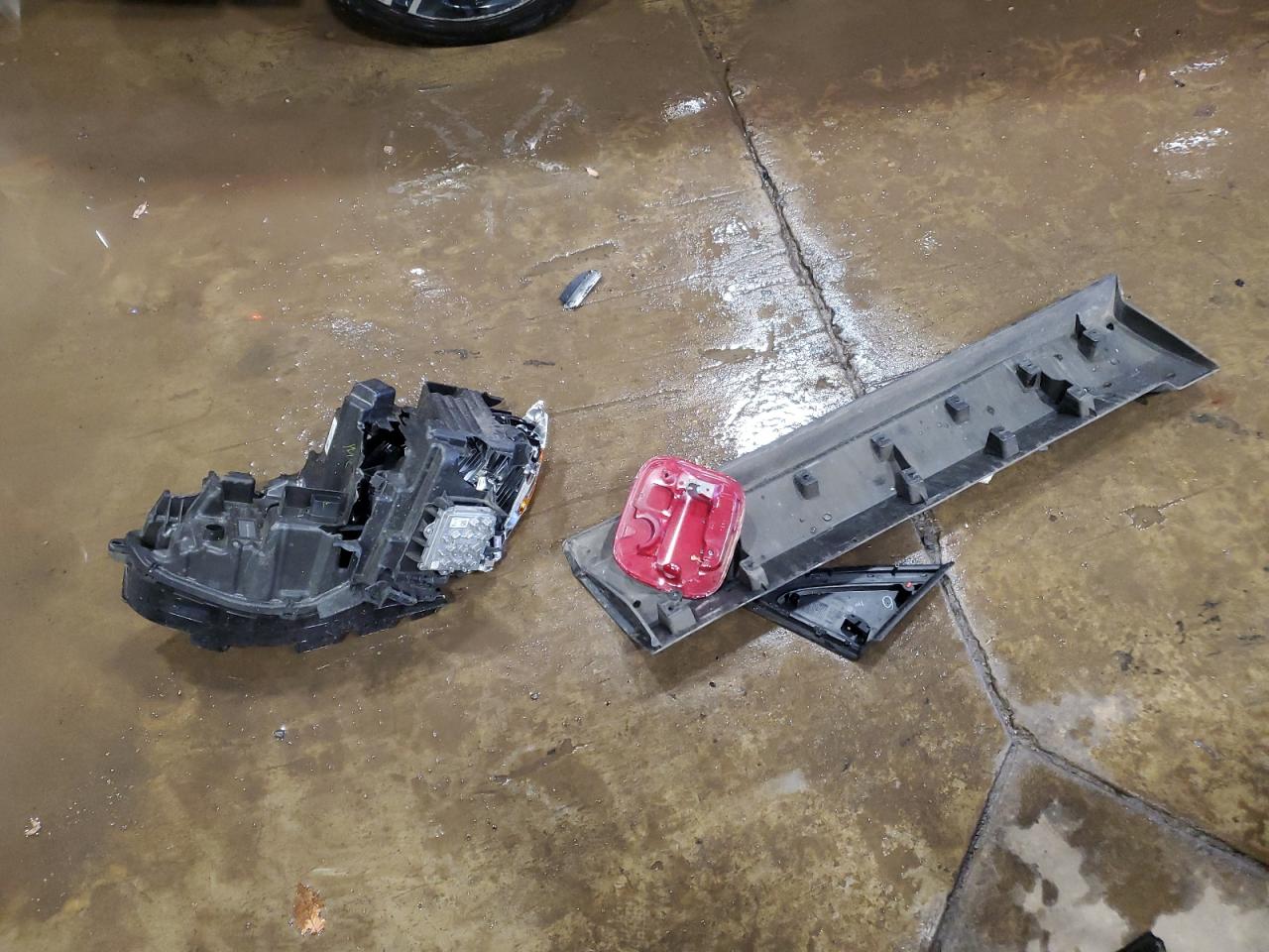 1HGCR2F57HA153418 HONDA ACCORD 2017
