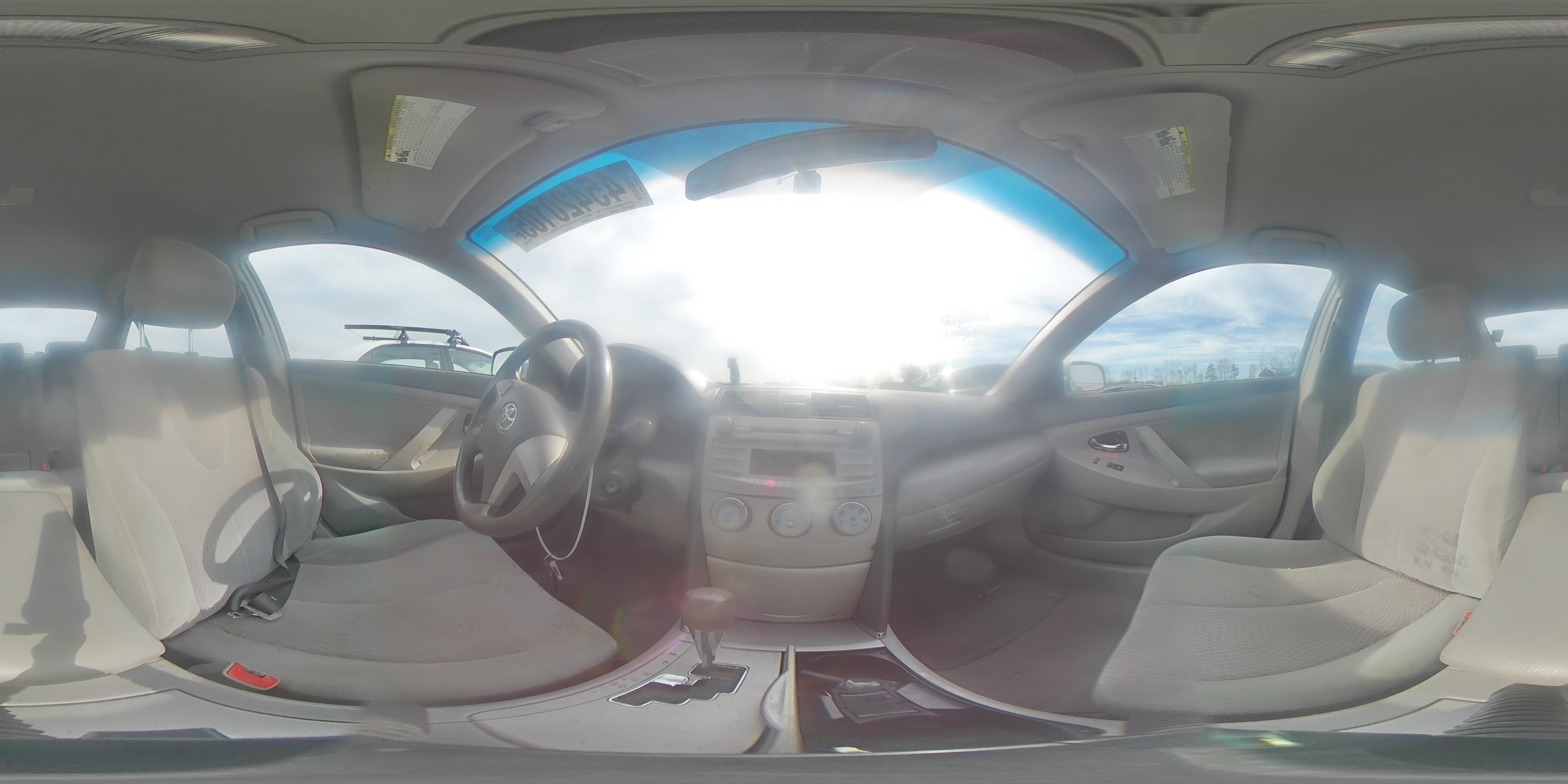 2011 Toyota Camry - Image 13