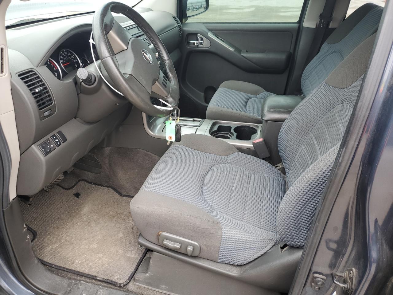 2005 Nissan Pathfinder - Image 7
