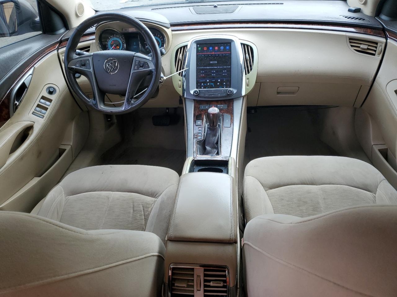 2011 Buick LaCrosse - Image 8